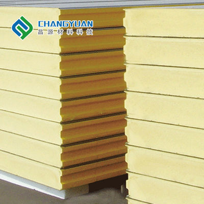 Moistureproof Cold Room PU Panel Impact Resistance Long Service Life