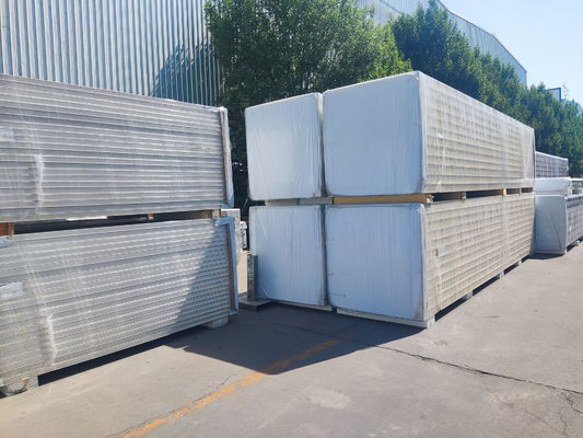 Fireproof Durability Soundproof Pu Panel Wall With Color Coated Board Surface