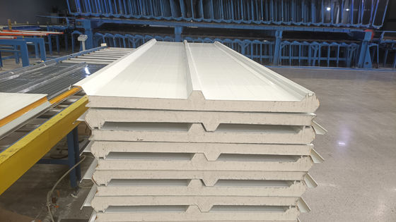 Customized Color Coated PU Foam Insulated Sandwich Roofing Panel Rock Wool Waterproof