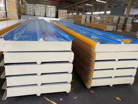Fire Retardant Lightweight Waterproof PU Sandwich Panel for Roofing