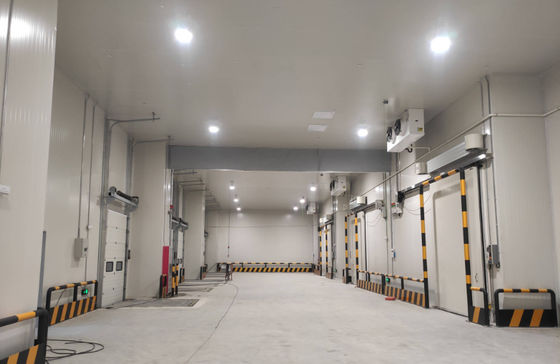 Fireproof B1/B2 Polyurethane Cold Room Panel For Insulated Safe Secure Storage