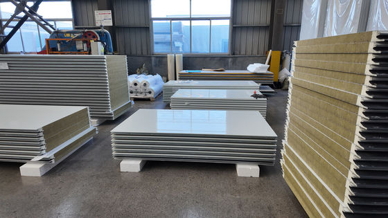 Customizable PU Panel Wall For Heat Insulation In Various Lengths