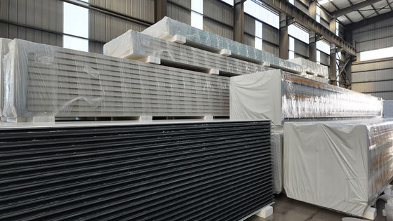 Customized PU Sandwich Wall Panel Waterproof Energy- Construction Solutions In Various Length