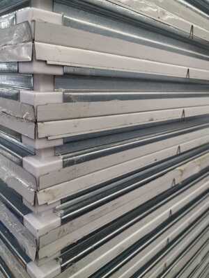 Fireproof and Waterproof Cleanroom Sandwich Panel with Customizable Thickness for High Cleanliness Environments